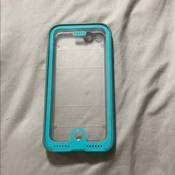 Case - Picture 2 of 3